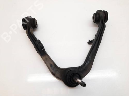 Used Right front suspension arm Right front suspension arm CHEVROLET TAHOE (B2W) 5.3 V8 AWD (273 hp) 13122456 13122456