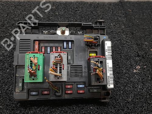 fuse-box-peugeot-1007-km_-14-hdi-965061838000-965061838000-t118470004m-2005-10773655 main image