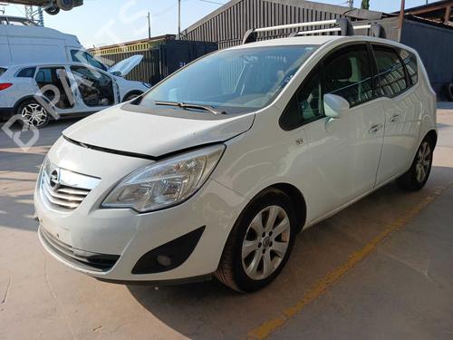 Right front fog light OPEL MERIVA B MPV (S10) 1.7 CDTI (75) | BP37873132C31 - Image 3