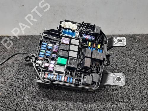 Fuse box MAZDA CX-30 (DM) SKYACTIV-G M Hybrid (122 hp) 7169187