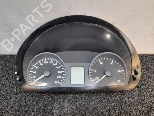 Used Instrument cluster Instrument cluster MERCEDES-BENZ VITO Bus (W639) 109 CDI (639.701, 639.703, 639.705) (95 hp) 4422163 4422163