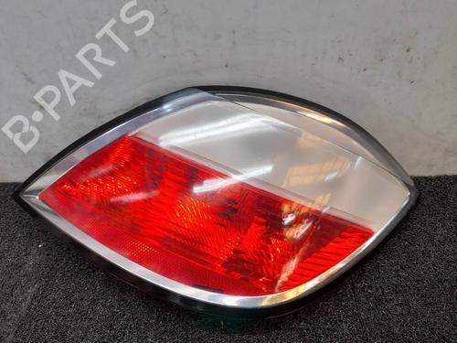 Used Right taillight Right taillight 7110993 7110993