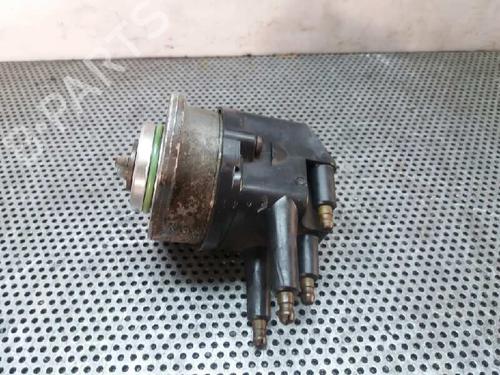 Used Ignition distributor Ignition distributor 8738200 8738200