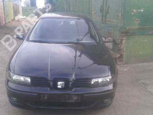 SEAT LEON (1M1)  1.6 16 V  108100