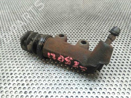 Clutch slave cylinder TOYOTA YARIS (_P1_) 1.0 (SCP10_, SCP10R) | BP14034432M113 