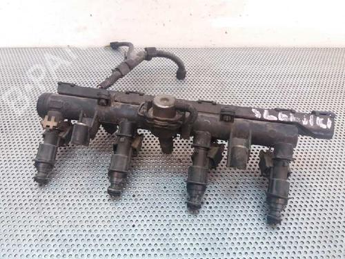 Used Injection rail Injection rail 1594802 1594802