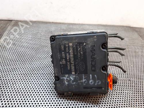 ABS pump HYUNDAI SANTA FÉ I (SM) 2.4 16V | BP4441520M43 
