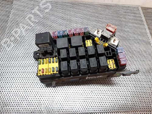 Caja reles / fusibles KIA CARNIVAL I (UP) 2.9 TDi (126 hp) 35254  | 35254  | MOLEX |