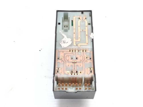 Left front window switch NISSAN MICRA III (K12) 1.4 16V | BP37719101I27 - Image 4