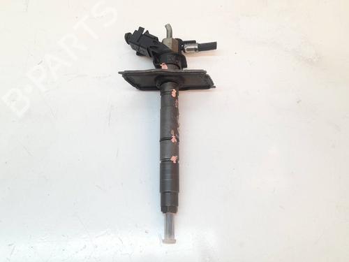Used Injector Injector AUDI A4 B7 (8EC) 3.0 TDI quattro (204 hp) 18958647 18958647