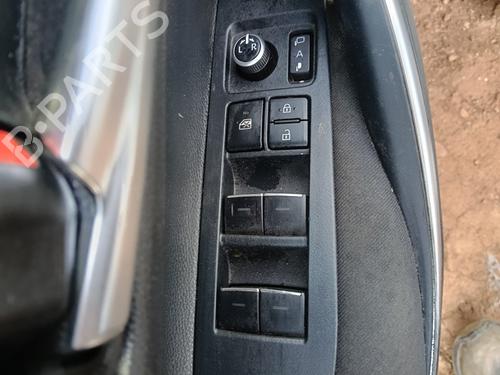 venstre-fortil-elrude-kontakt-toyota-corolla-hatchback-_e21_-_ea1_-_eh1_-2018-32208578 main image