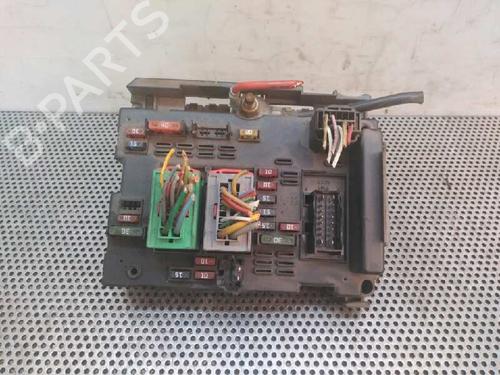 Used Fuse box Fuse box 1259208 1259208
