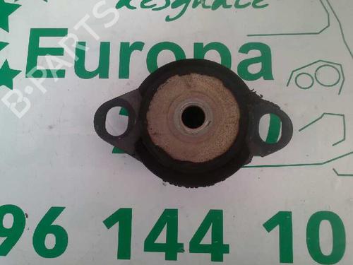Used Support Support RENAULT CLIO II (BB_, CB_) 1.5 dCi (B/CB08) (82 hp) 14047588 14047588