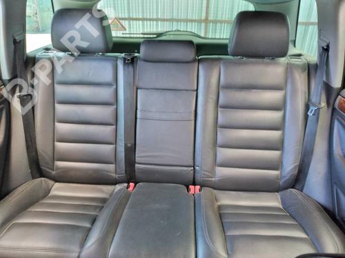 Used Rear seat Rear seat VW TOUAREG (7LA, 7L6, 7L7) 5.0 V10 TDI (313 hp) 9845472 9845472