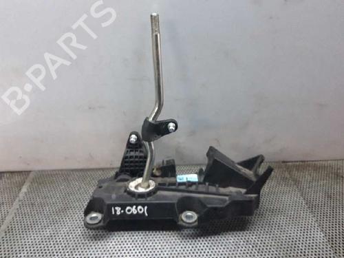 Used Gear lever Gear lever 7408239 7408239