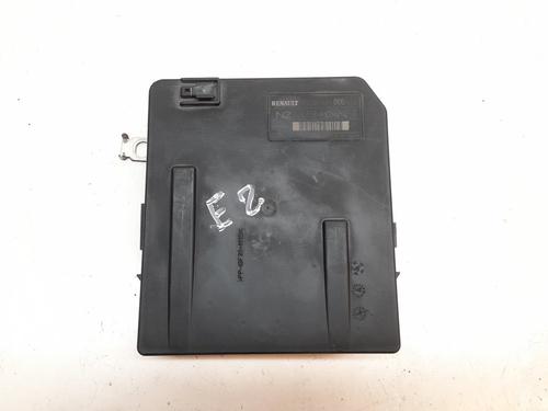 Fuse box RENAULT MEGANE II Estate (KM0/1_) 1.6 16V | BP27390037E1