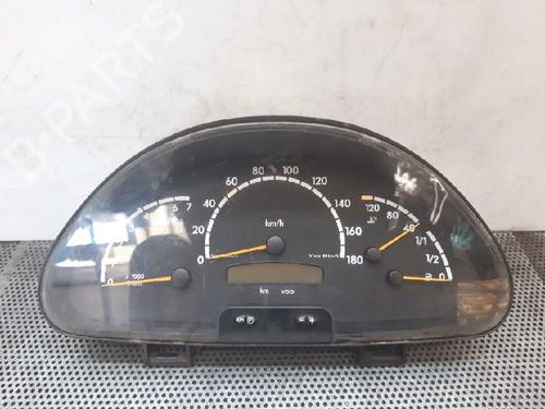 Used Instrument cluster MERCEDES-BENZ SPRINTER 2-t Van (B901, B902) 211 CDI (901.661, 901.662, 902.661, 902.662) (109 hp) 2705726