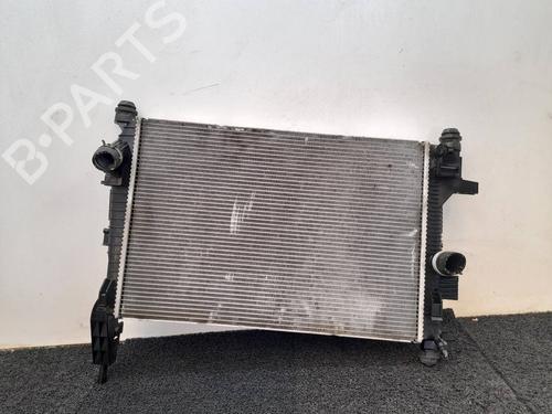 Used Water radiator Water radiator FORD FOCUS III Turnier 1.0 EcoBoost (125 hp) 8222783 8222783