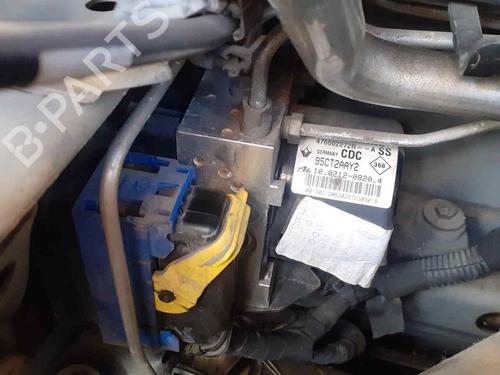 Used ABS pump RENAULT MEGANE III Grandtour (KZ0/1) [2008-2016]  31087733