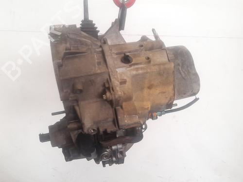 Boîte de vitesses RENAULT MEGANE I Coach (DA0/1_) 1.4 16V (DA0D, DA1H, DA0W, DA10) (95 hp) 10966526