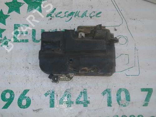 Used Front right lock PEUGEOT 306 Hatchback (7A, 7C, N3, N5) [1993-2003]  1438916