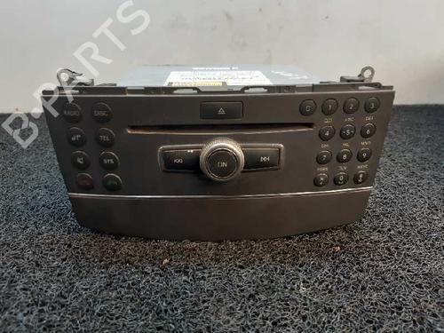 Used Radio MERCEDES-BENZ C-CLASS (W204) C 250 CDI (204.003) (204 hp) 4430532