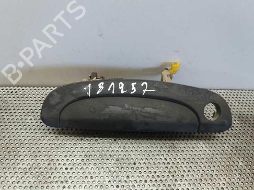 Used Front left exterior door handle HYUNDAI GETZ (TB) 1.1 (63 hp) 3031482