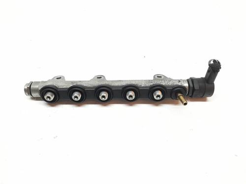Used Injection rail Injection rail 17369129 17369129