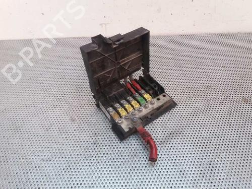 Used Fuse box Fuse box 1230483 1230483