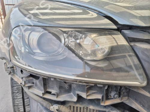 Verkleidung vorne rechts VW TOUAREG (7LA, 7L6, 7L7) 5.0 V10 TDI | BP9849904C59 