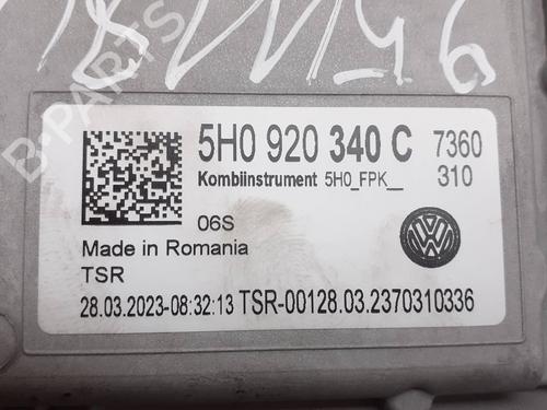 Instrument cluster VW GOLF VIII (CD1, DA1)  | BP29435404C47 