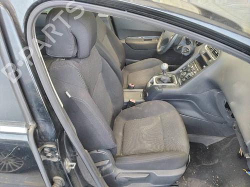 Used Right front seat PEUGEOT 5008 (0U_, 0E_) 1.6 HDi (112 hp) 14470841