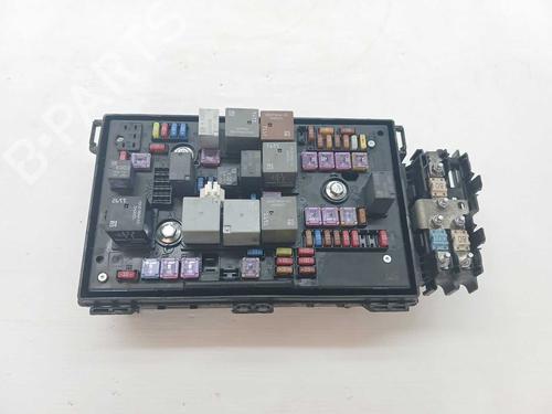 fuse-box-opel-zafira-tourer-c-p12-2011-39095502 main image