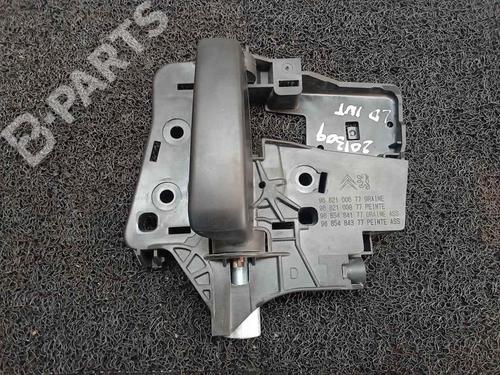 Used Front right interior door handle Front right interior door handle CITROËN BERLINGO Box Body/MPV (B9) 1.6 HDi 75 (75 hp) 8737761 8737761