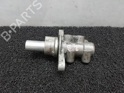 Used Brake master cylinder Brake master cylinder 7998853 7998853