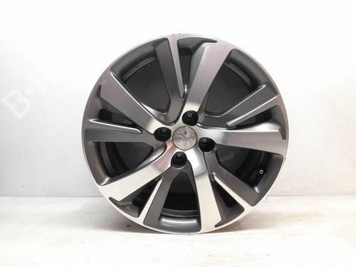 flk-peugeot-2008-i-cu_-2013-32015686 main image
