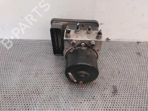 Used ABS pump ABS pump FORD FOCUS II (DA_, HCP, DP) [2004-2013] 596700 596700