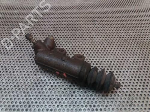 Used Clutch slave cylinder Clutch slave cylinder TOYOTA COROLLA Verso (ZER_, ZZE12_, R1_) [2004-2009] 14033845 14033845