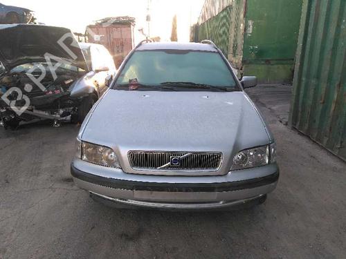 Third brake light VOLVO V40 Estate (645) 1.8 i | BP3011928L11 