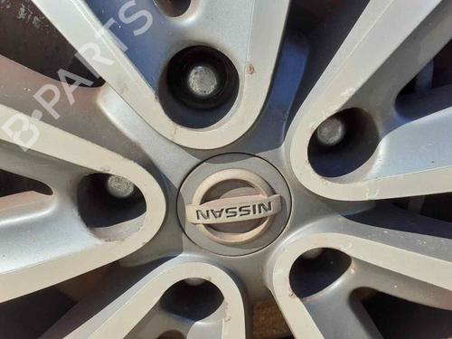 Used Right front steering knuckle Right front steering knuckle NISSAN QASHQAI I (J10, NJ10) 2.0 (141 hp) 30055249 30055249