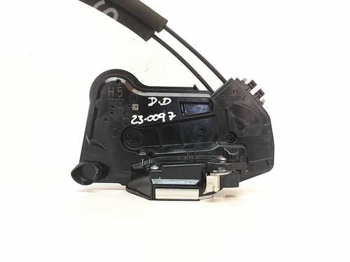 front-right-lock-toyota-camry-_v7_-_va7_-_vh7_-25-hybrid-axvh71_-90426092-h5-2017-12933594 main image