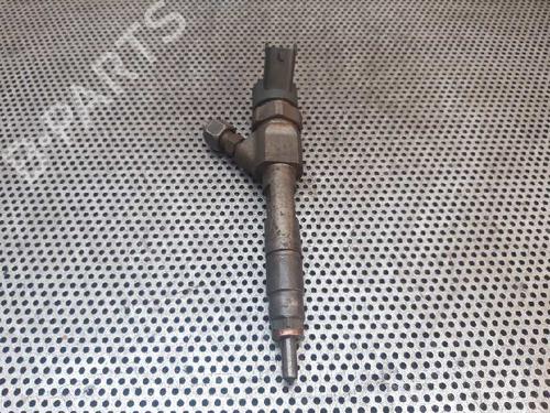 Injector NISSAN PRIMERA Hatchback (P12) 1.9 dCi (120 hp) 2900626