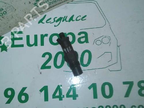 Used Injector Injector FORD MONDEO II Turnier (BNP) 1.8 TD (90 hp) 1592561 1592561