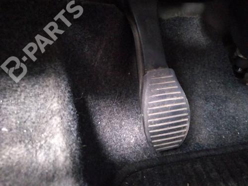 Used Clutch pedal Clutch pedal PEUGEOT BIPPER Tepee 1.4 HDi (68 hp) 8768431 8768431