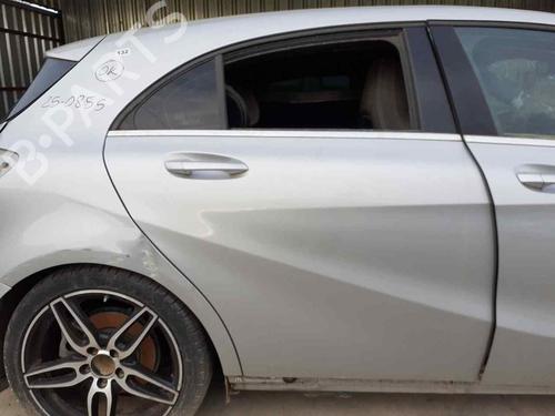 Used Right rear door MERCEDES-BENZ A-CLASS (W176) A 180 (176.042) (122 hp) 29904564