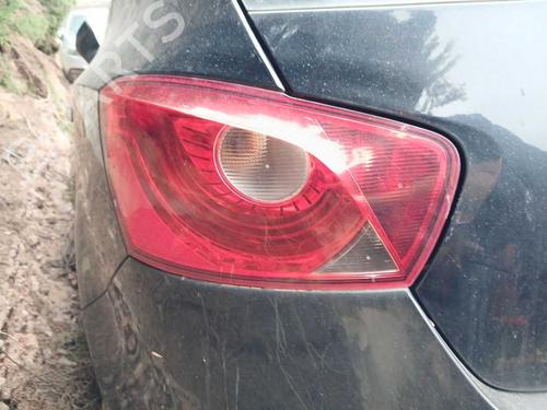 Used Left taillight Left taillight 39527032 39527032