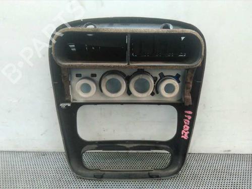 Middle console CHRYSLER NEON II 1.6 | BP11682758I22 