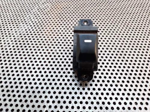 right-front-window-switch-kia-rio-iii-ub-14-crdi-935751w010-2011-2012-2013-2014-2015-2016-2017-5635616 main image