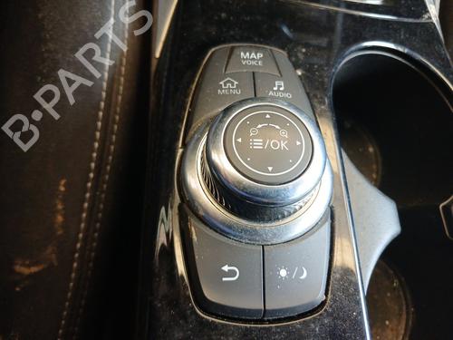 Switch INFINITI QX30 | BP36695249I30 - Image 2