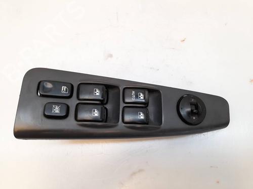 Used Left front window switch Left front window switch 12302752 12302752